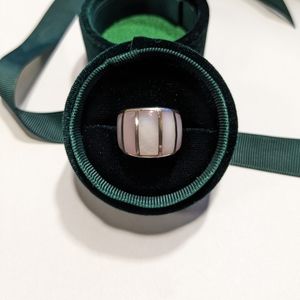 Mother of Pearl silver ring